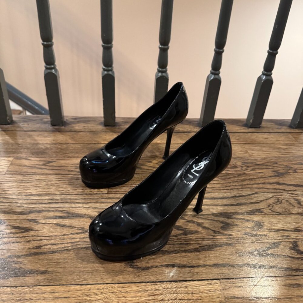 YSL Black Patent Leather Tribtoo Heels Size 37